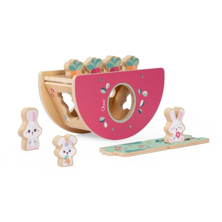 Chicco, My Wood Friends, Wzgórze króliczków, zestaw figurek drewnianych