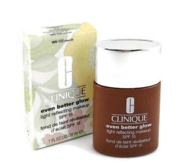 Clinique, Even Better, Glow Light Reflecting Makeup SPF15, podkład do twarzy, WN122 Clove, 30 ml