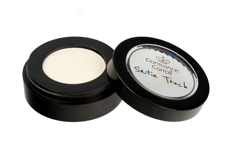 Constance Carroll, Satin Touch Mono, cień do powiek, nr 01 White Silver
