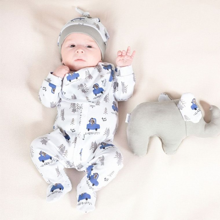 Czapka chłopięca, biała, Nicol