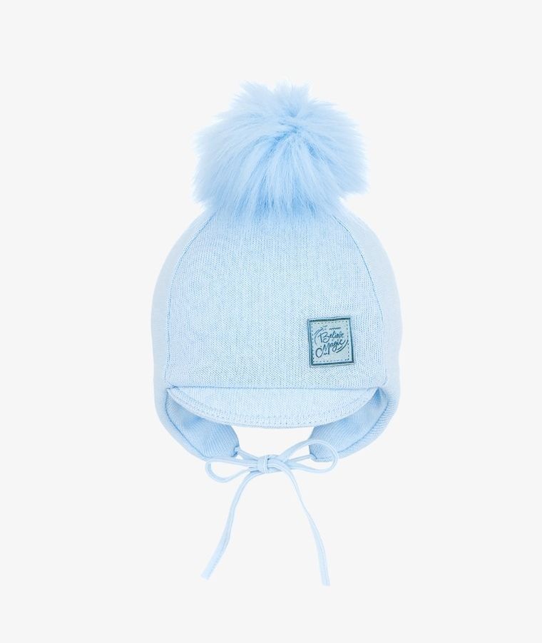 Czapka chłopięca z pomponem, wiązana, jasnoniebieska, Magic, Iltom