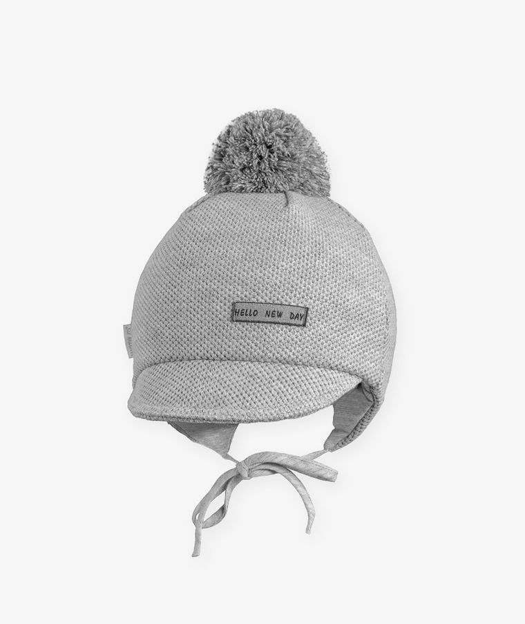 Czapka chłopięca z pomponem, wiązana, szara, Iltom