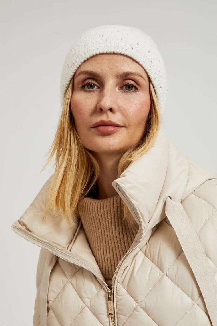 Czapka damska, biała, Moodo