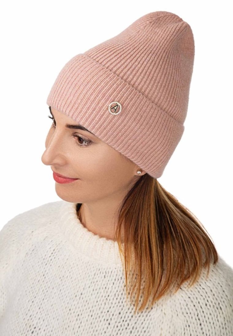 Czapka damska, różowa, Ambra