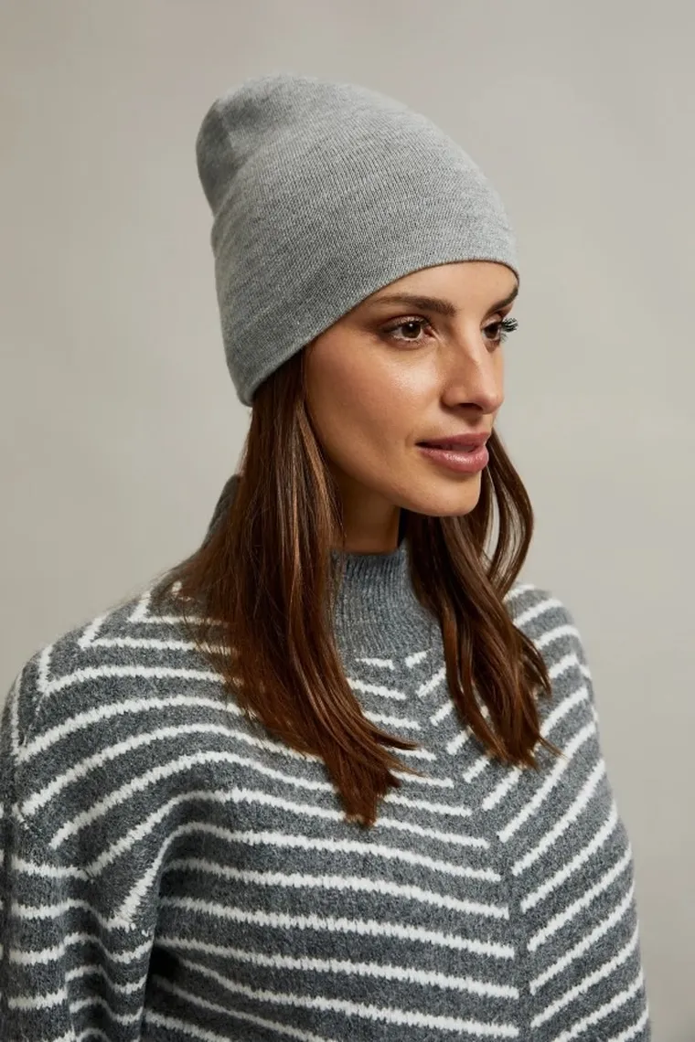 Czapka damska, szara, Moodo