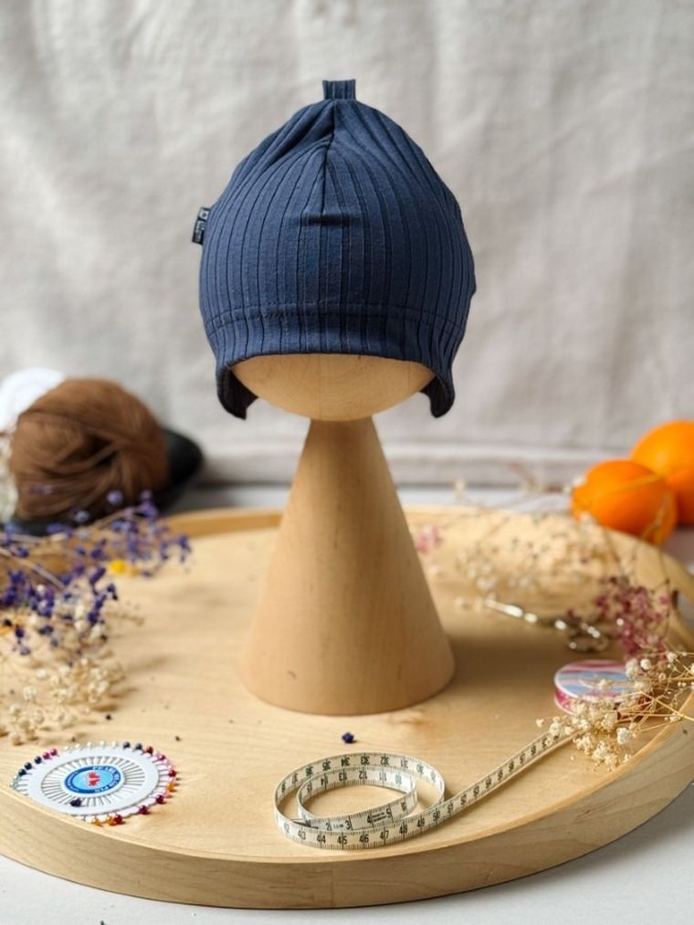 Czapka dziecięca, granatowa, Iltom