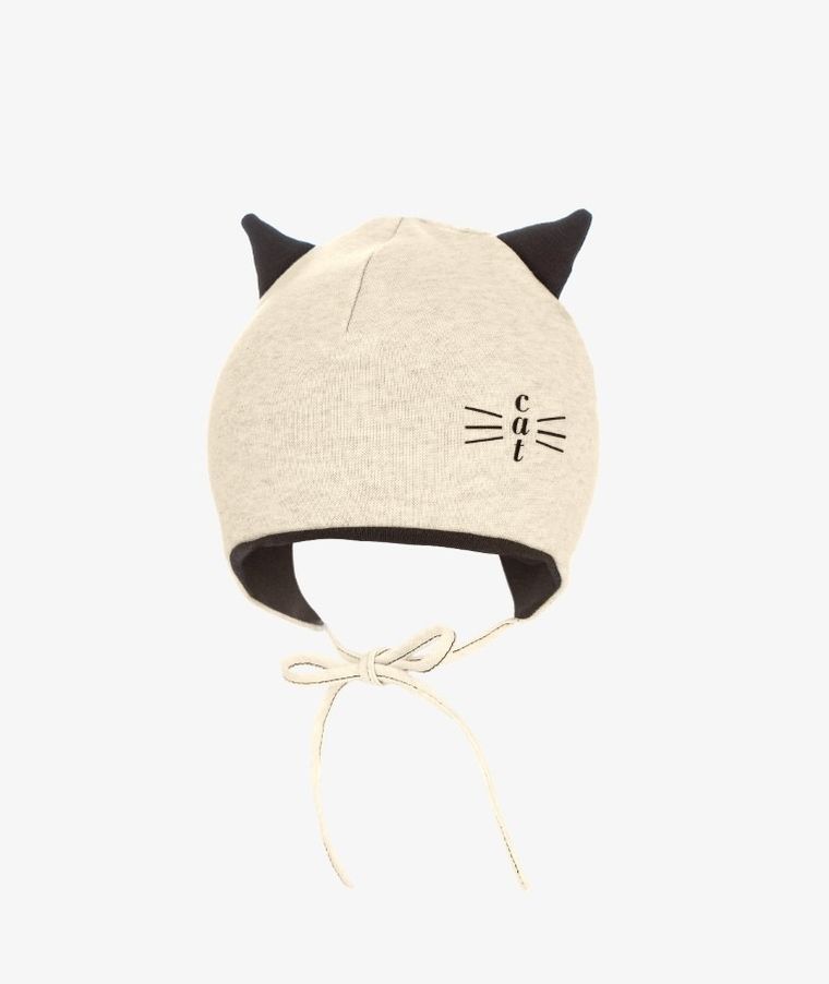 Czapka dziecięca, wiązana, beżowa, Iltom