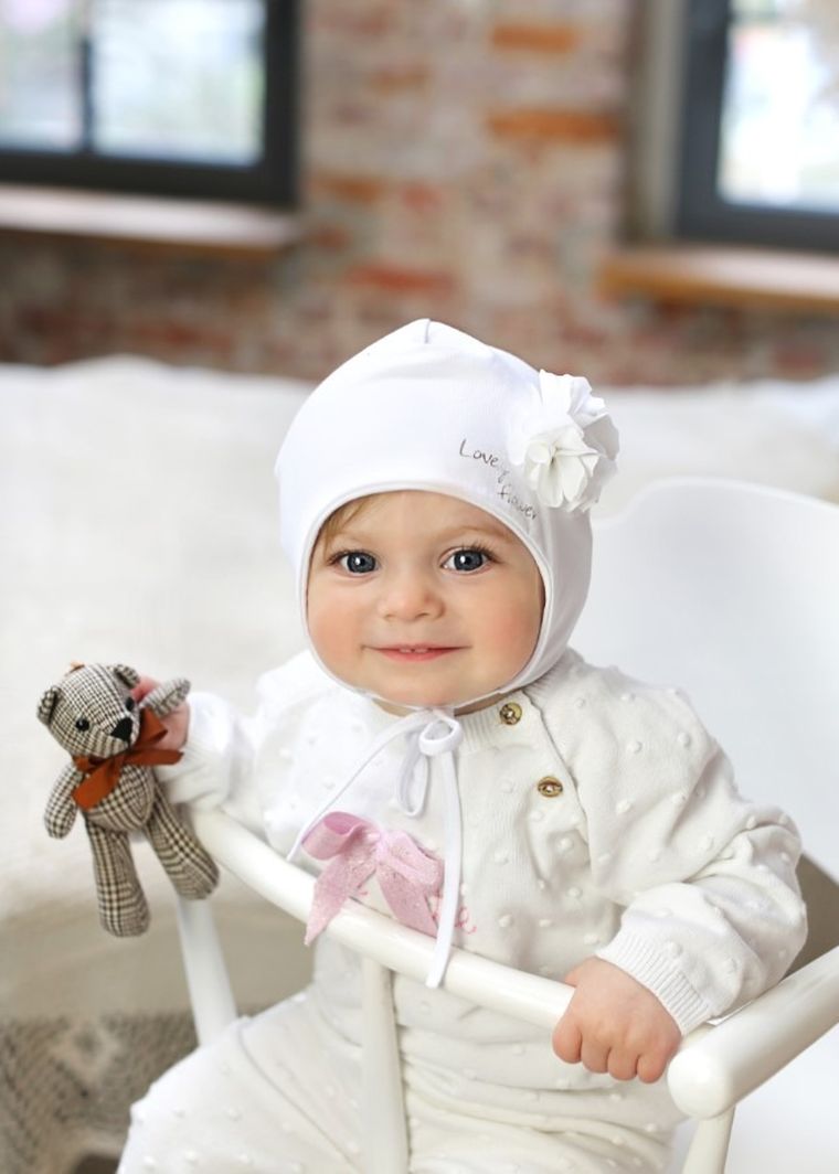 Czapka dziewczęca, biała, Marika