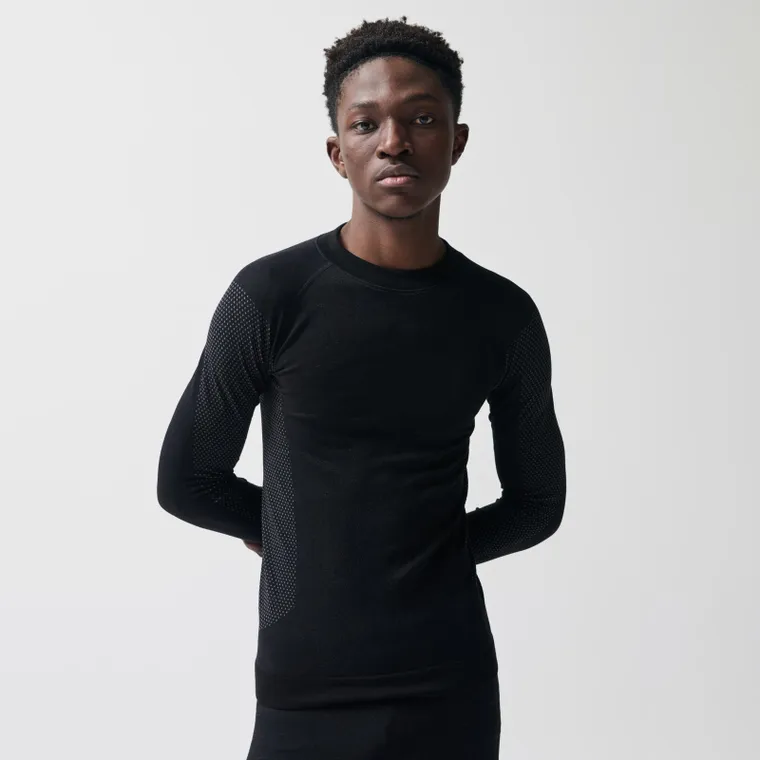 Czarna koszulka termoaktywna z domieszką wełny NOWEAR