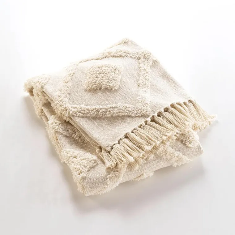 Douceur d'intérieur, tuftowana narzuta z frędzlami, 125-150 cm, Inca
