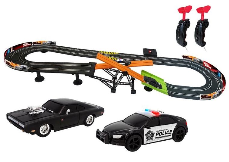 Dragon I, Szybcy i Wściekli, tor wyścigowy z pojazdami, 3,3m