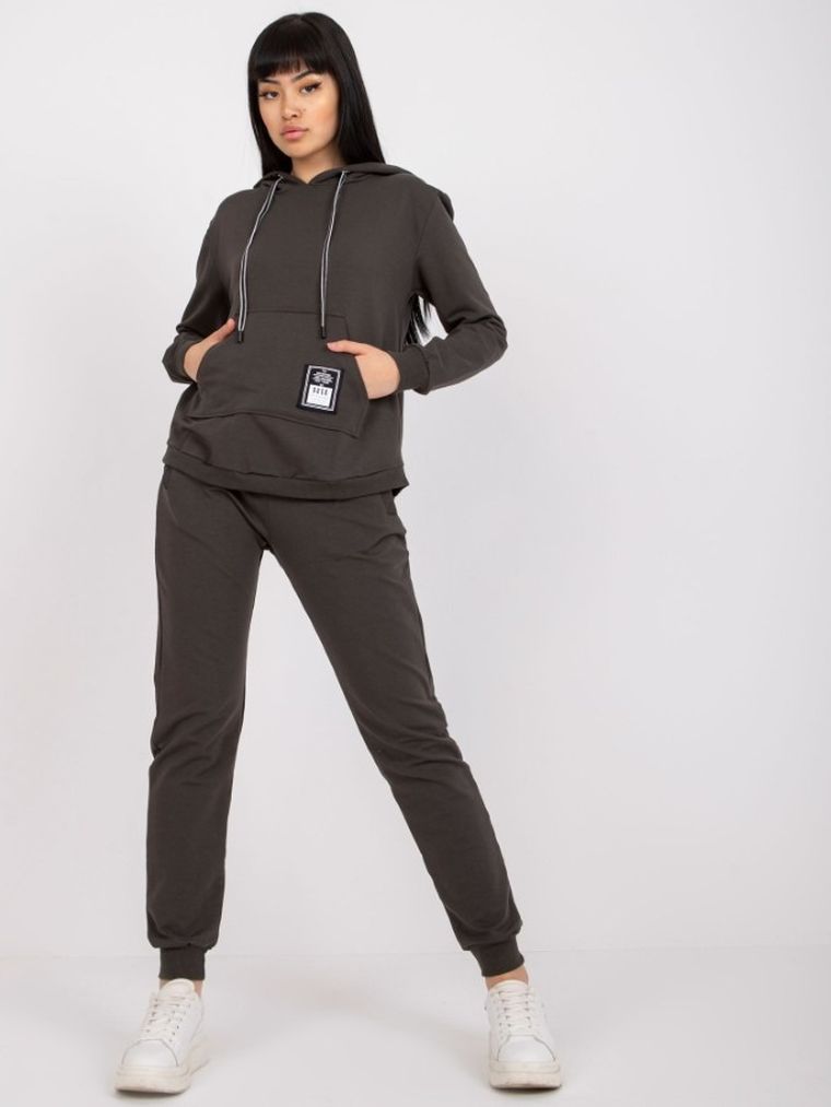 Dres damski, khaki, Relevance