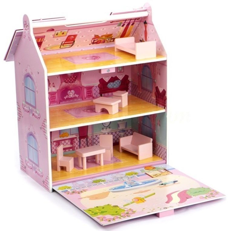 Drewniany domek, walizka