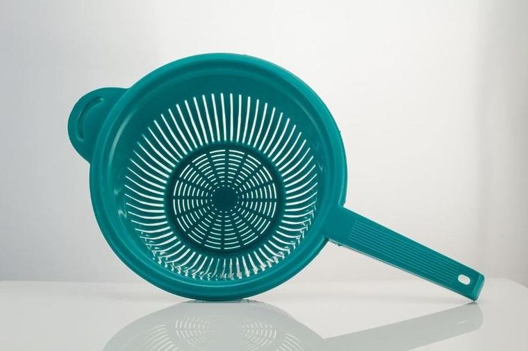 Durszlak, cedzak z rączką, 20 cm