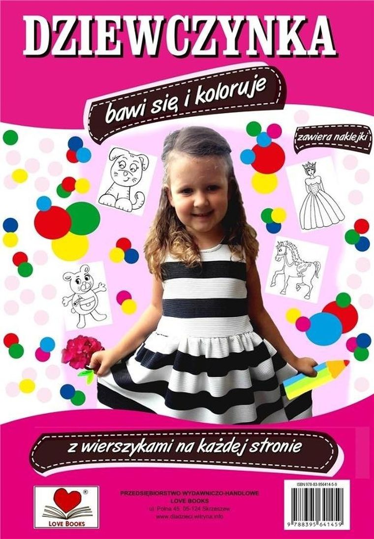 Dziewczynka bawi się i koloruje