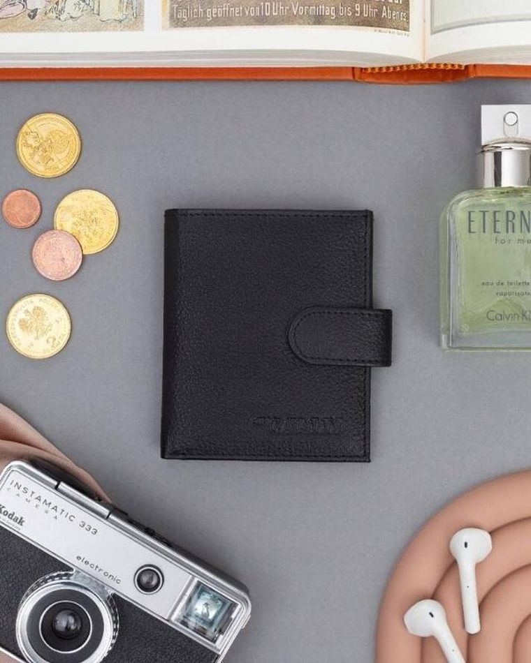 Etui na karty, czarne, skórzane, RFID, 4U Cavaldi