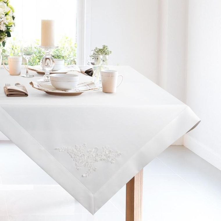 Eurofirany, obrus Bari, 85-85 cm, biały