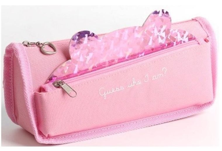 Fresh, piórnik, Guess who I am? różowy