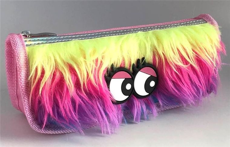 Fresh, piórnik tuba, mała, Włochaty stworek