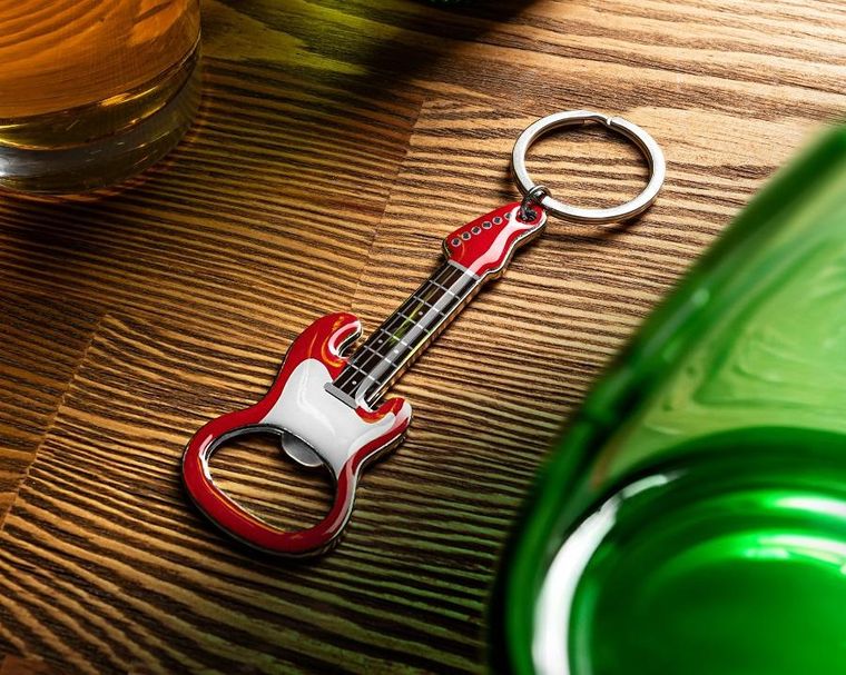 Gadget Master, Gitara elektryczna, otwieracz z magnesem, czerwony