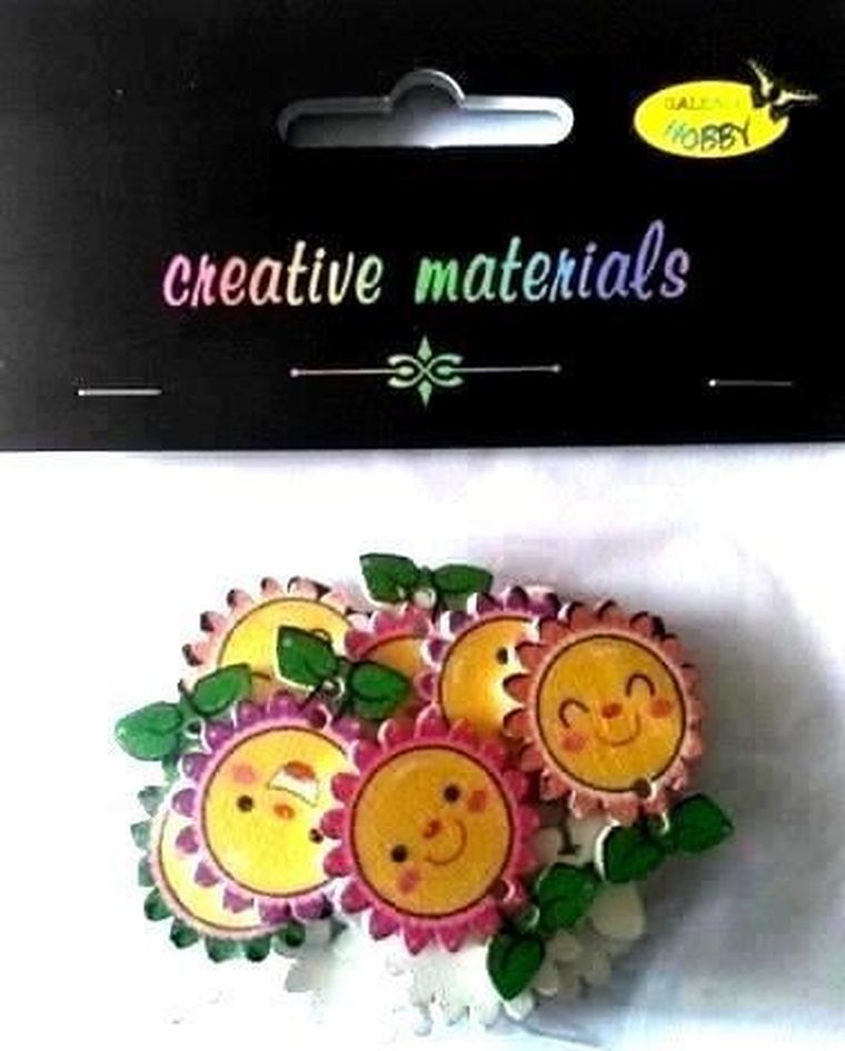 Galeria Hobby, guziki drewniane, kwiatek, 25 mm, 9g, ok. 15 szt.