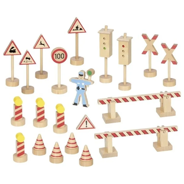 Goki, drewniane znaki drogowe