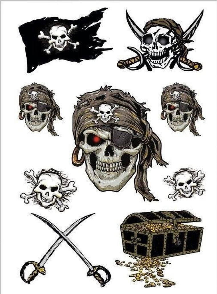 Herma, Czaszka piracka, tatuaże
