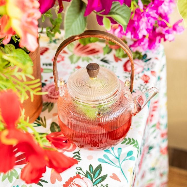 Homla, Corrie, dzbanek, ryflowany z drewnianą rączką, 0,55l