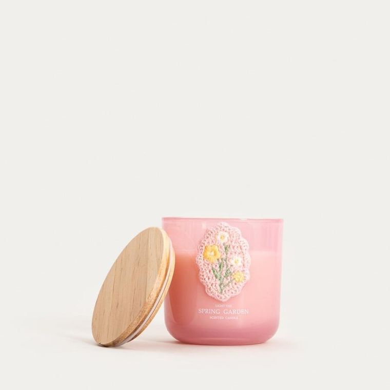 Homla, Crohet, świeca zapachowa, Spring Garden, 300g