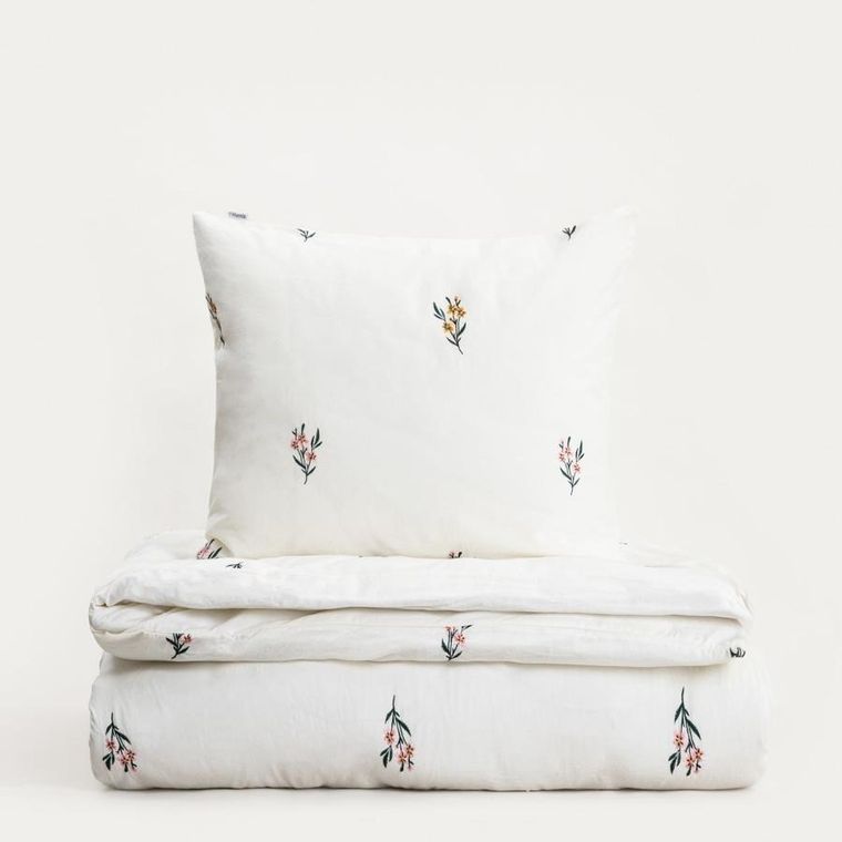 Homla, Floral Dream, pościel, z pranej bawełny z haftem w kwiatki, 200-220 cm