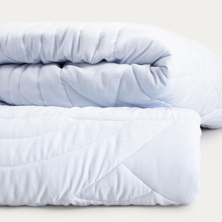 Homla, Marey, narzuta, błękitna z pikowaniem fala, 200-220 cm