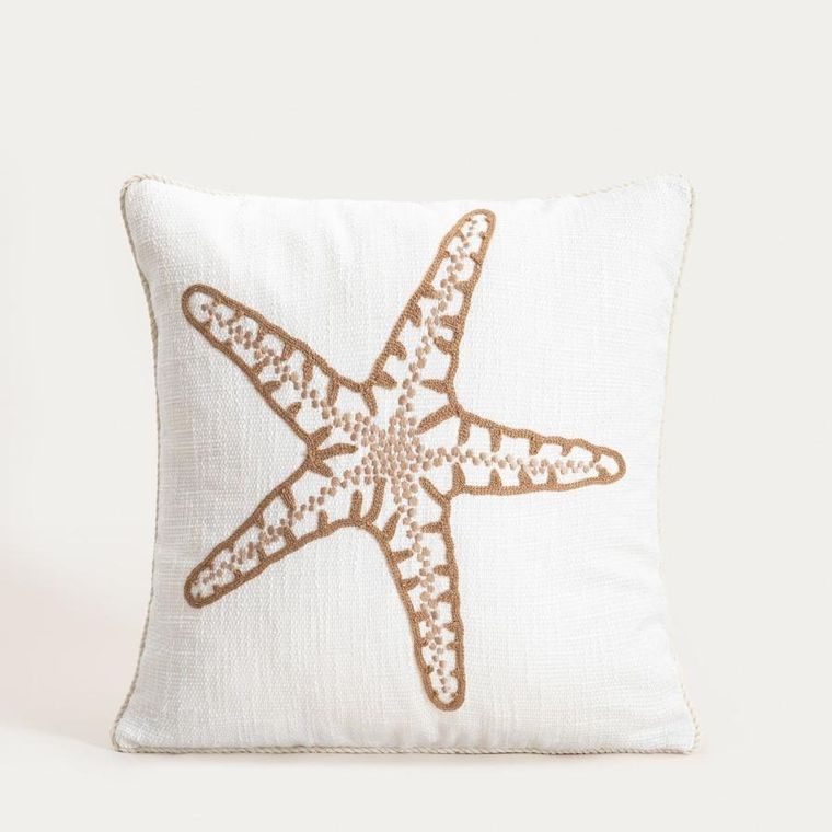 Homla, Prem, poszewka, z haftowaną rozgwiazdą i sztruksową lamówką, 45-45 cm