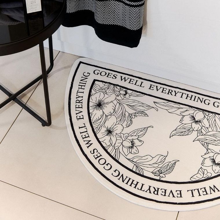 Homla, Puella, dywanik łazienkowy, z mikrofibry półokrągły, 50-80 cm