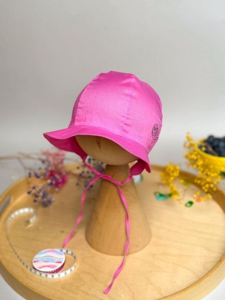Kapelusz dziewczęcy, wiązany, różowy, Iltom