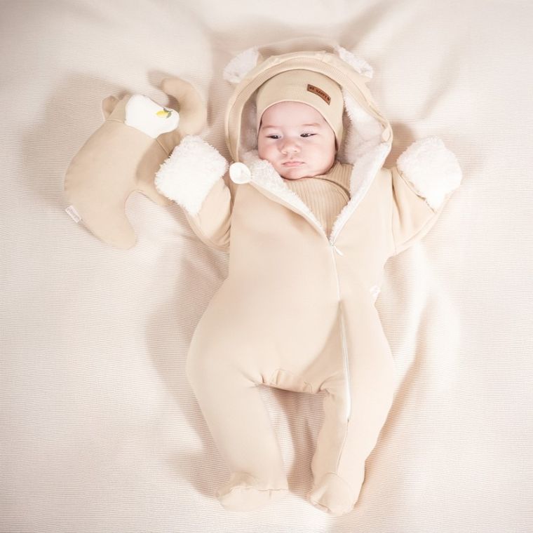 Kombinezon przejściowy niemowlęcy z kapturem, ocieplany, beżowy, Nicol