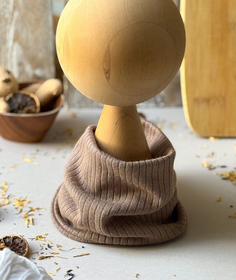 Komin dziecięcy, sweterkowy, brązowy, Iltom