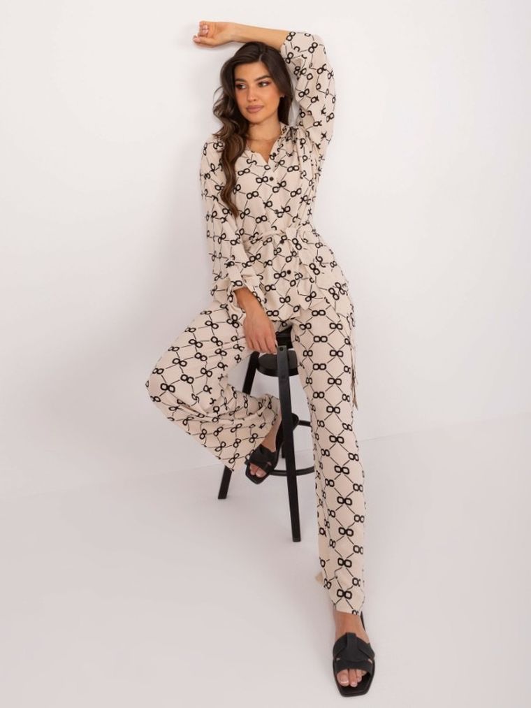 Komplet damski, beżowy, Lakerta