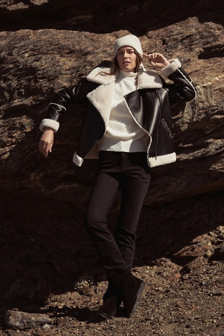 Kurtka damska, czarna, Moodo