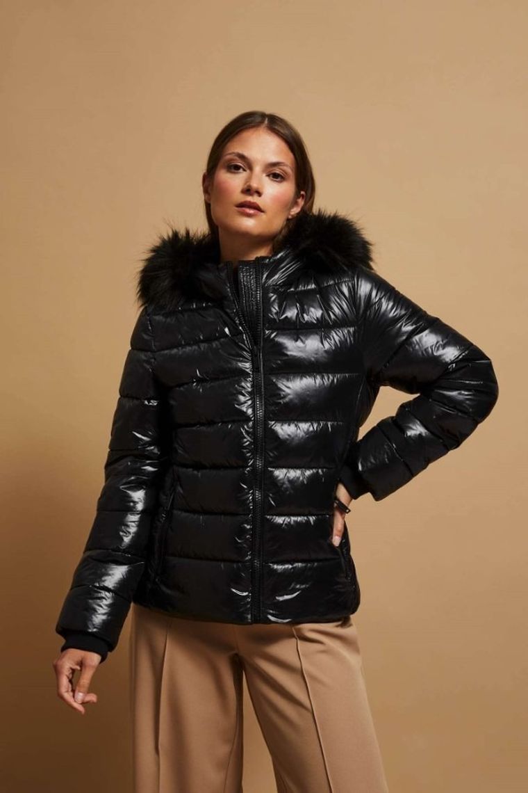 Kurtka damska z kapturem, czarna, Moodo