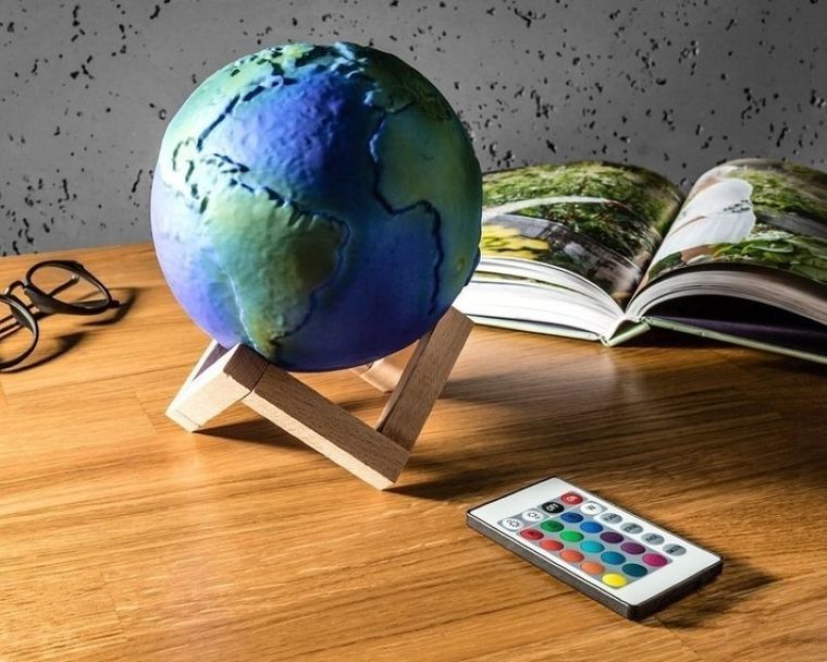 Lampka, kula ziemska 3D