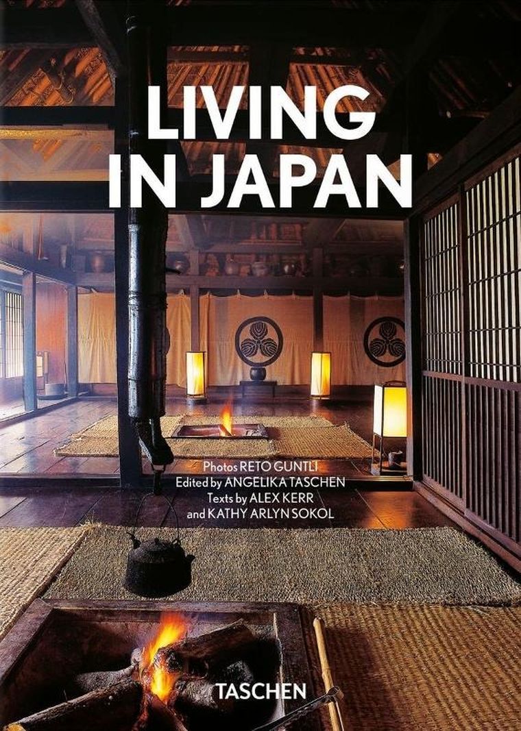 Living in Japan. 40th Ed. (wersja angielska)
