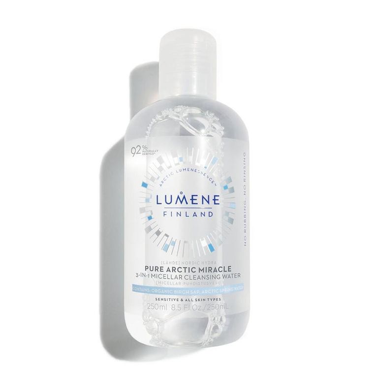 Lumene, Nordic Hydra, Lahde Pure Arctic Miracle 3-in-1 Cleansing Water, płyn micelarny do demakijażu twarzy, 250 ml
