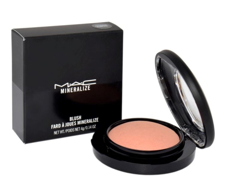 MAC, Mineralize Matte, Blush Naturally Flawless, róż do policzków, 4g