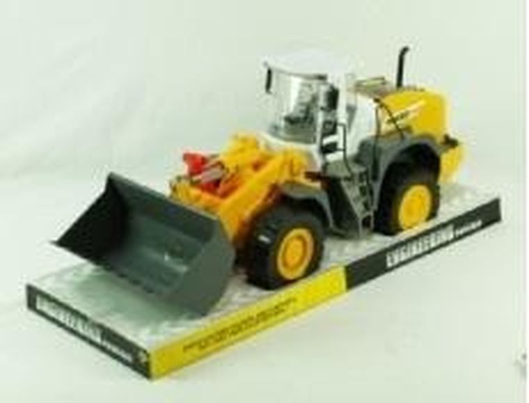 Macyszyn Toys, maszyna budowlana