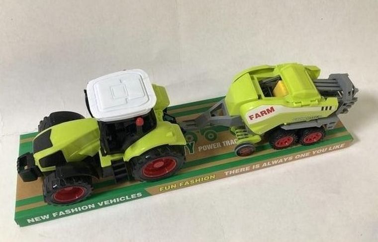 Macyszyn Toys, traktor z maszyną rolniczą, zielona