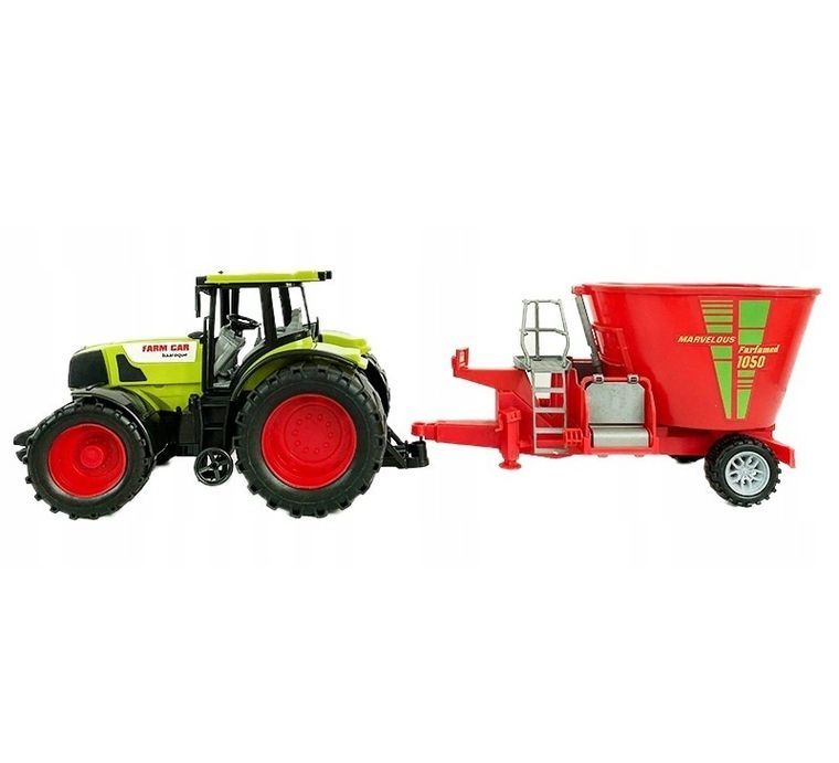 Macyszyn, traktor z mieszalnikiem, pojazd rolniczy