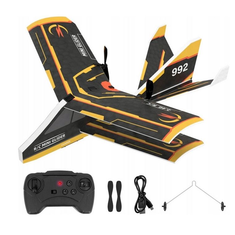 Madej, szybowiec piankowy zdalnie sterowany