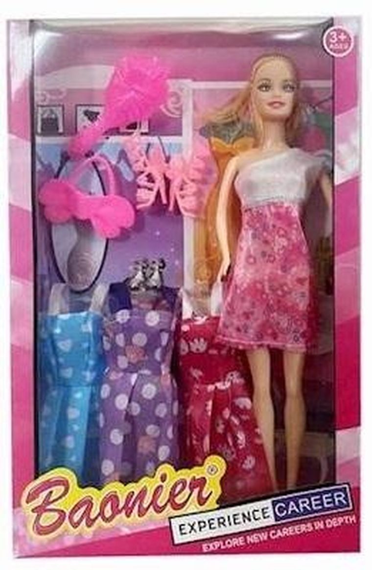 Maksik, lalka, sukienki + akcesoria