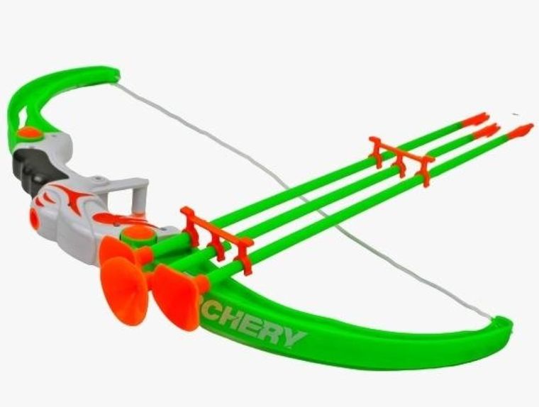 Maksik, łuk ze strzałkami i tarcza