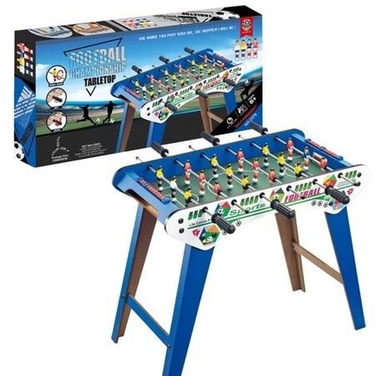 Maksik, stół do piłkarzyków